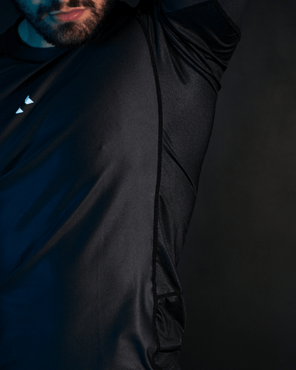 RASHGUARD ESSENTIAL BLACK