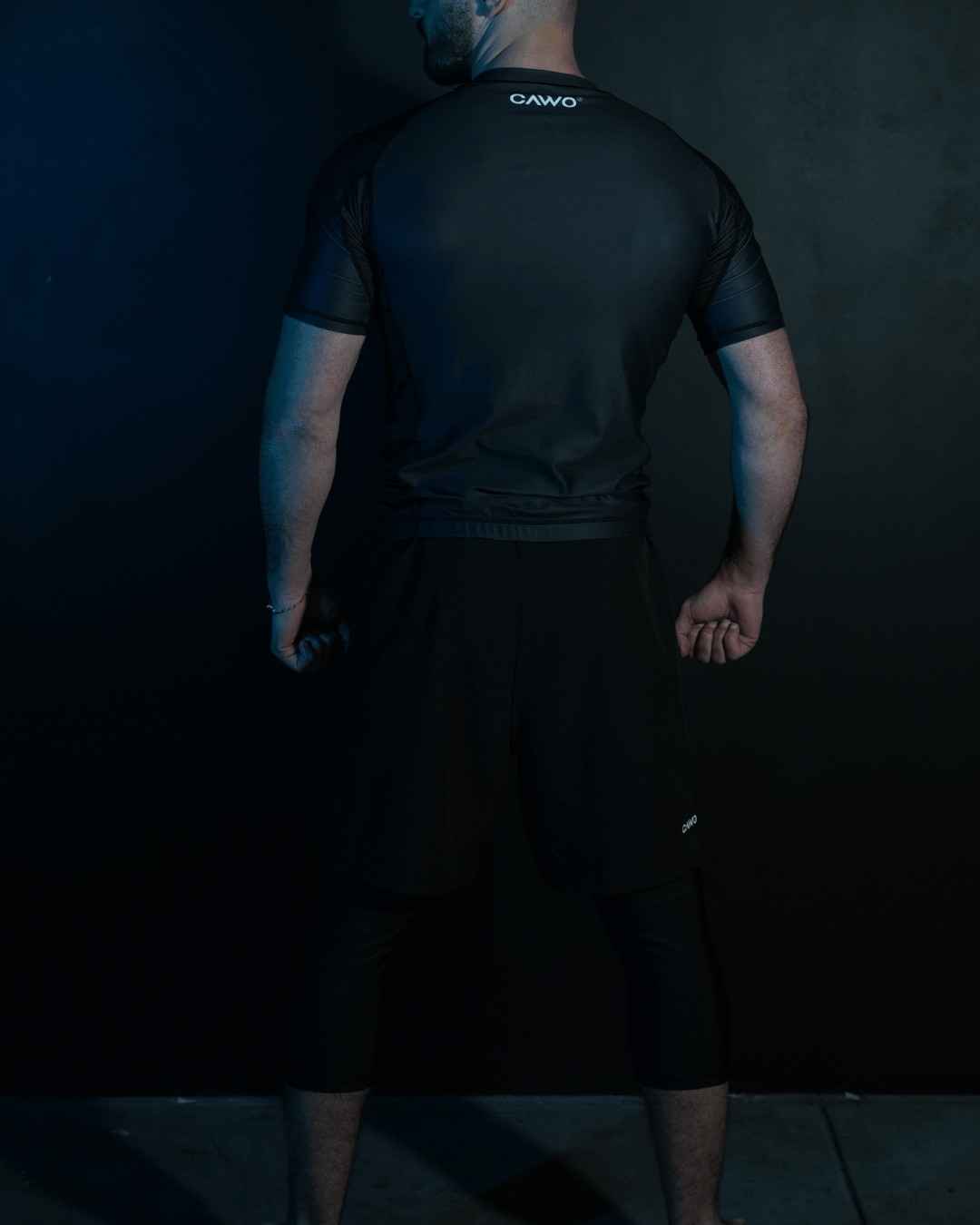 RASHGUARD ESSENTIAL BLACK