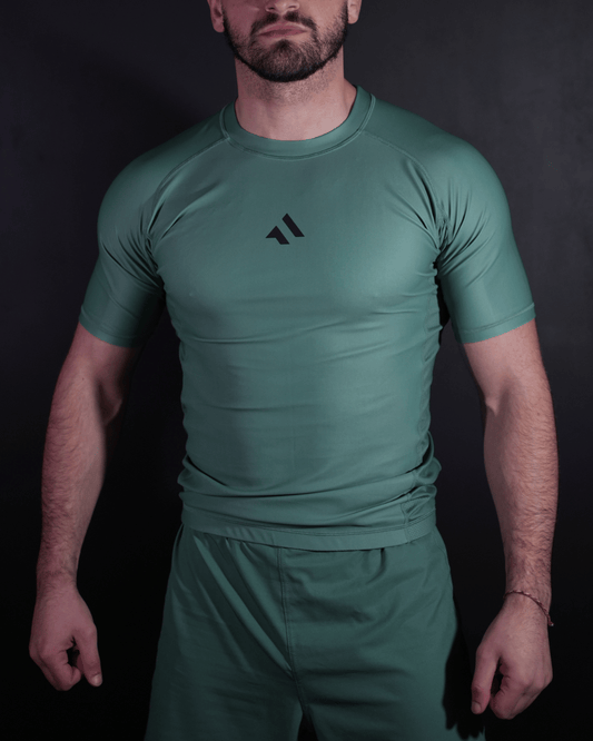 RASHGUARD ESSENTIAL GREEN